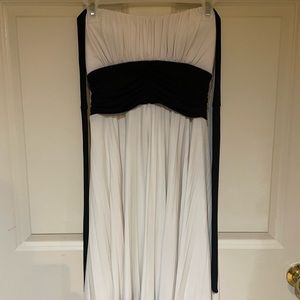 Black and white semiformal dress with lace bottom by Speckless Medium